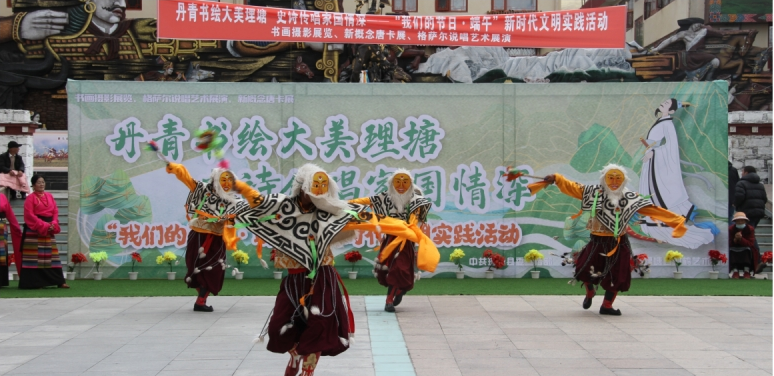 ལི་ཐང་རྫོང་གིས་ལྔ་པའི་ཚེས་ལྔའི་དུས་ཆེན་གྱི་བྱེད་སྒོ་སྤེལ།