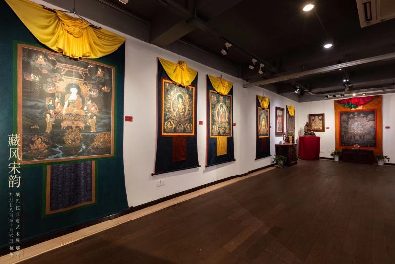 ཛམ་ཐང་གི་གཟུགས་མེད་རིག་གནས་ཤུལ་བཞག་ཧང་ཀྲོའུ་གྲོང་ཁྱེར་ནས་འགྲེམས་སྟོན་བྱས།