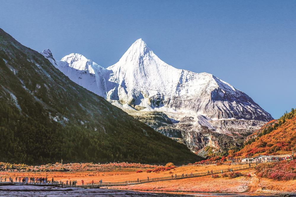 འདབ་པ་རྫོང“གནམ་རིག་དང་མིའི་རིག་མཉམ་འབྲེལ་འགྲེམས་ཁང་”སྐྲུན་འགོ་ཚུགས་པ།