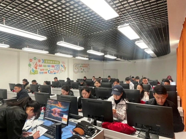 མཛོད་དགེ་རྫོང་ཁྲིམས་འཛིན་ཅུས་ཀྱིས་རྫོང་ཡོངས་ཀྱི་སྲིད་འཛིན་ཅུས་ཀྱི་སྲིད་འཛིན་ཁྲིམས་འཛིན་ཐོབ་ཐང་རྒྱུགས་ལེན་སྒྲིག་འཛུགས་བྱས།